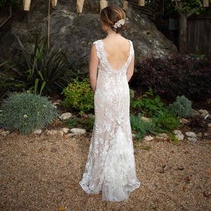 BHLDN wedding dress size 2, altered.